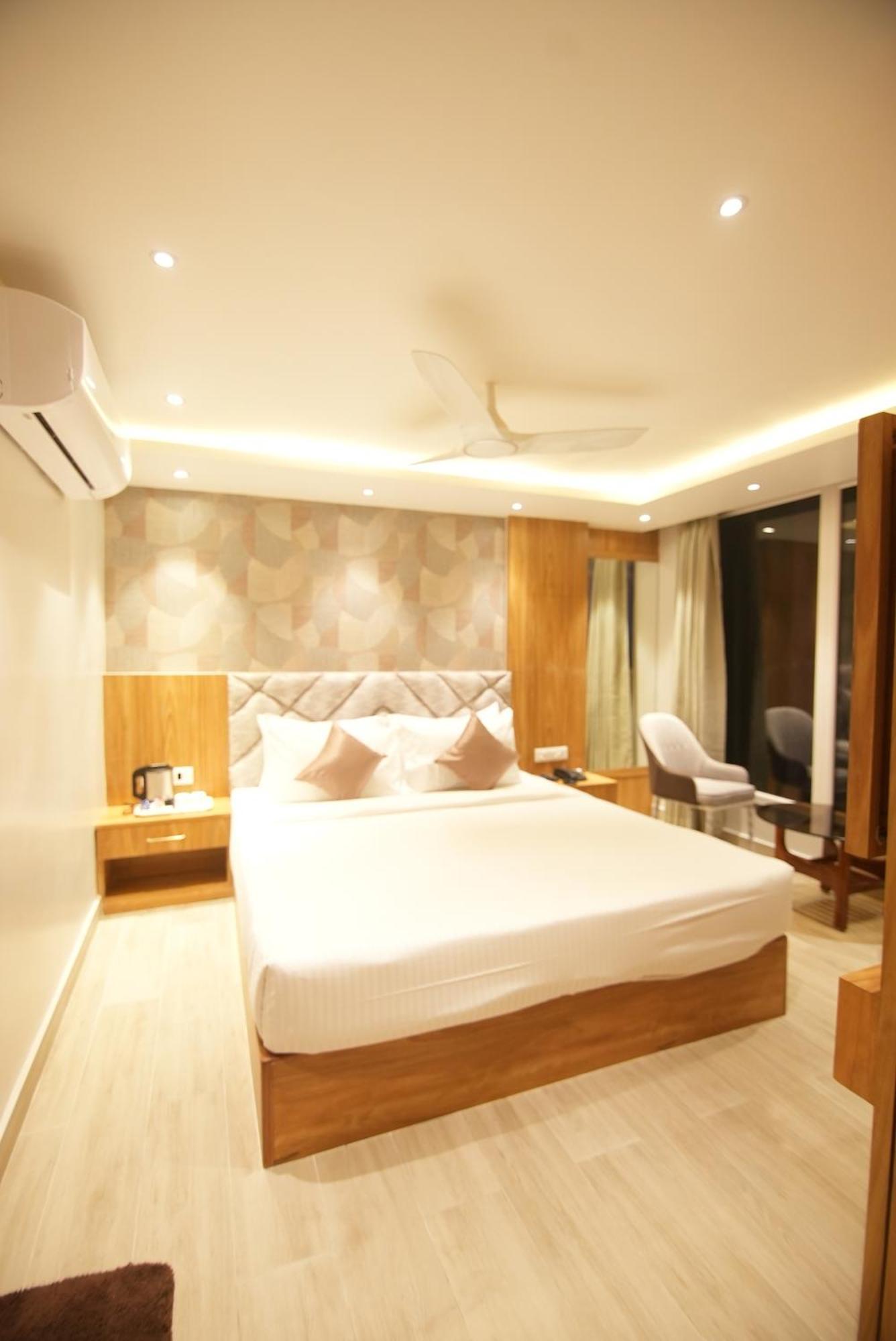 Hotel Dc Star Καλκούτα Εξωτερικό φωτογραφία